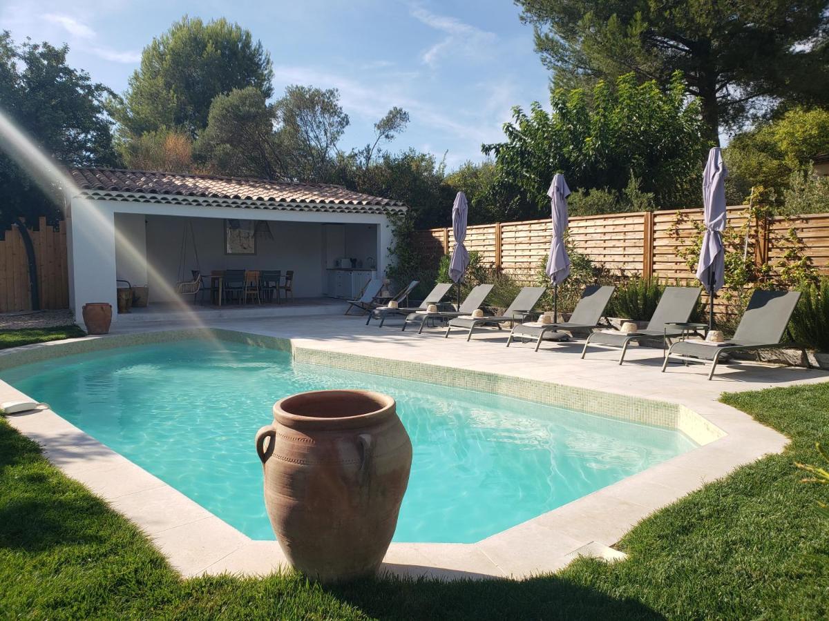 Bed and Breakfast La Bastide D'Alix Éguilles Exteriér fotografie